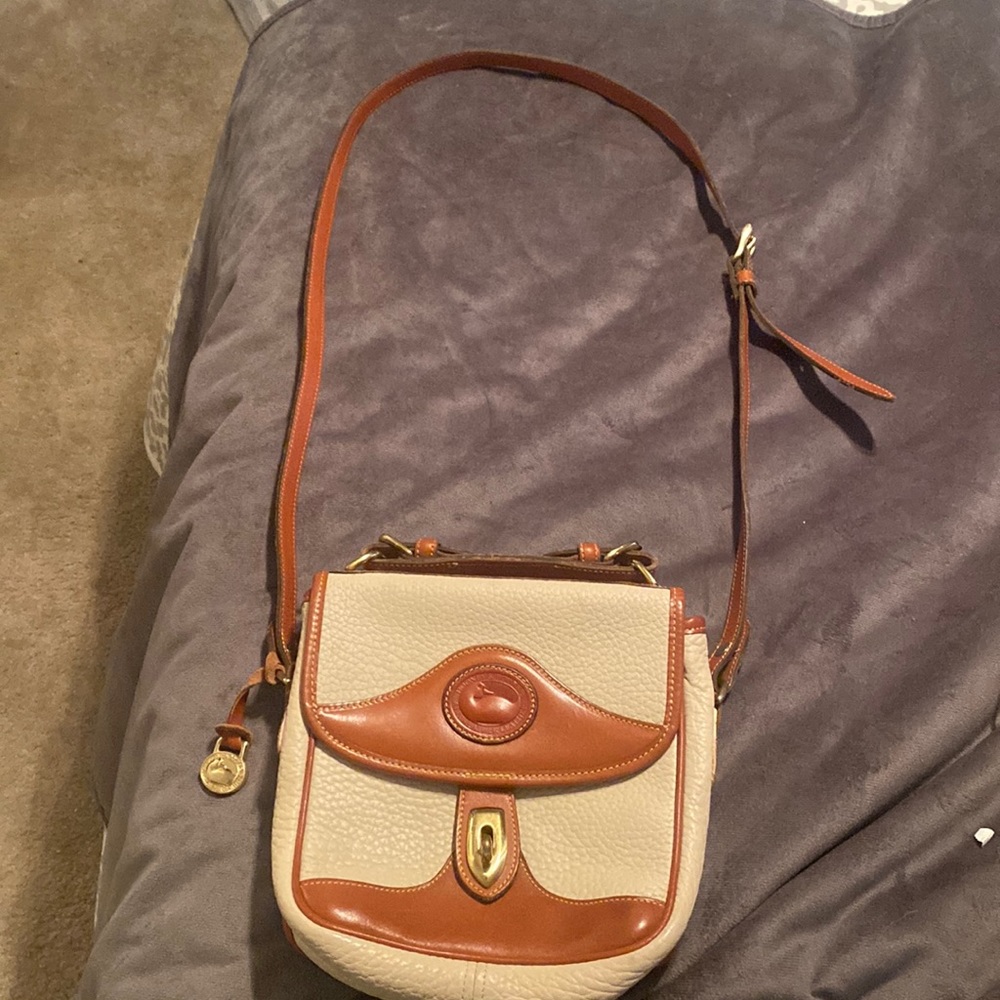 Dooney bourke vintage bag